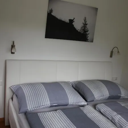 Anna シュラートミンク